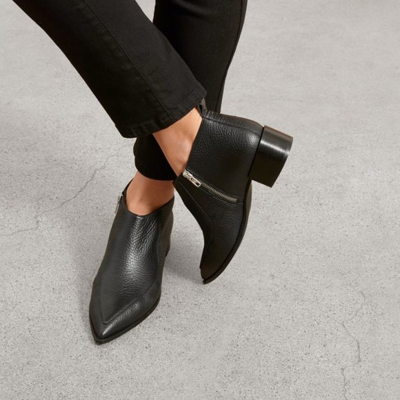 Everlane Boss Bootie Black - Picture 2 of 8
